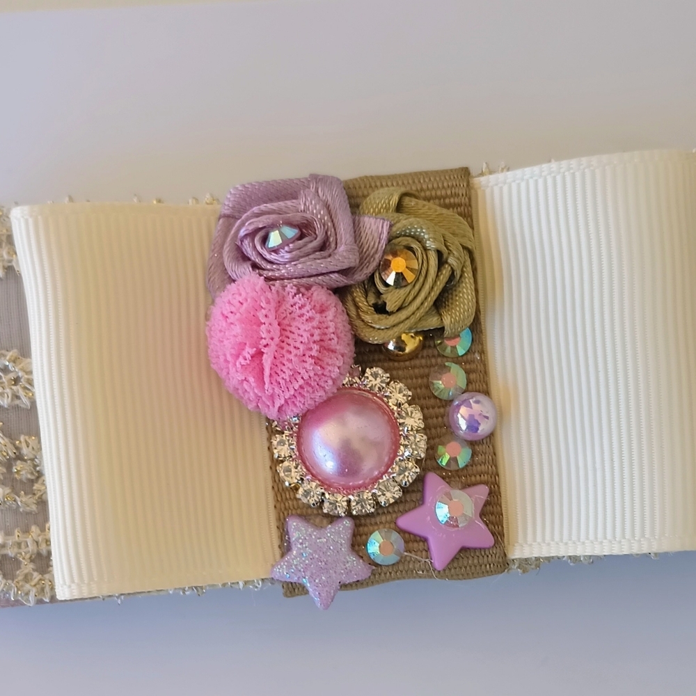 Elegant Cream and Pink Floral Baby Headband ✨🎀 - Picture 7 of 7